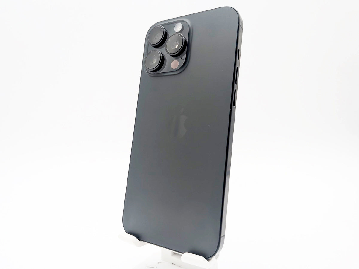 ■ بحالة ممتازة ■ Apple ■ iPhone 16 Pro Max ■ 256 جيجابايت ■ بطارية 100% ■ غير مقفل ■ تيتانيوم أسود ■ 190 ألف ■ mkt4k