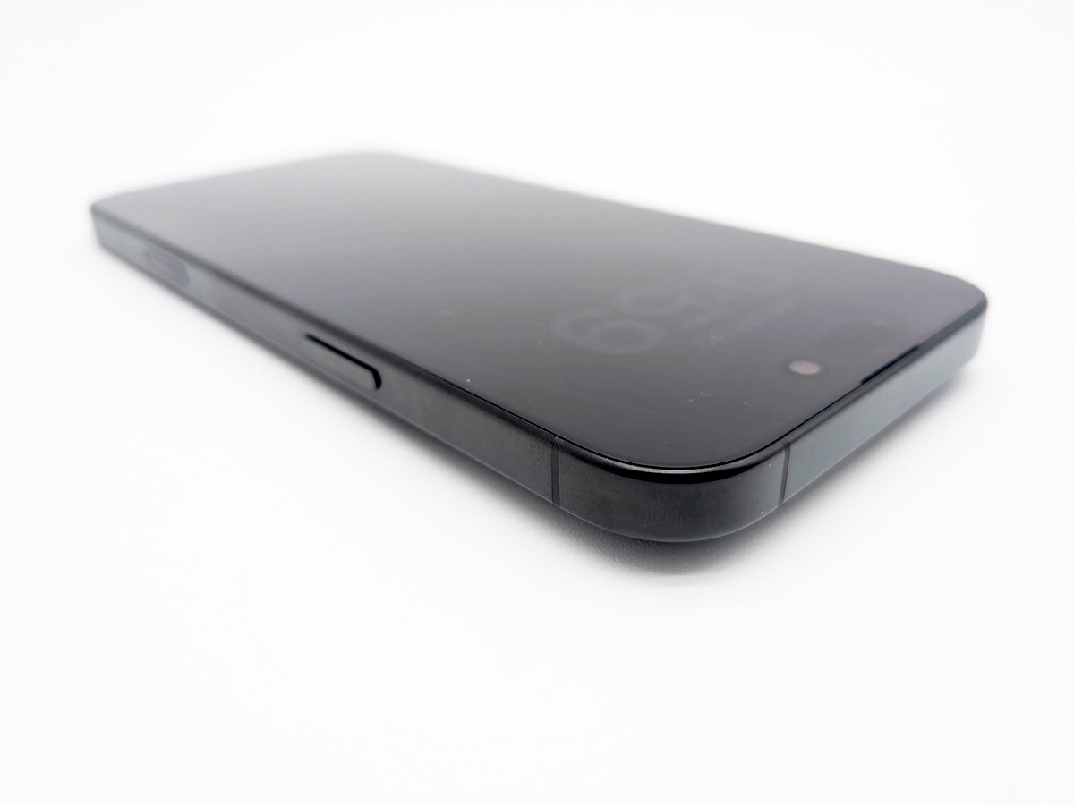 ■ بحالة ممتازة ■ Apple ■ iPhone 16 Pro Max ■ 256 جيجابايت ■ بطارية 100% ■ غير مقفل ■ تيتانيوم أسود ■ 190 ألف ■ mkt4k