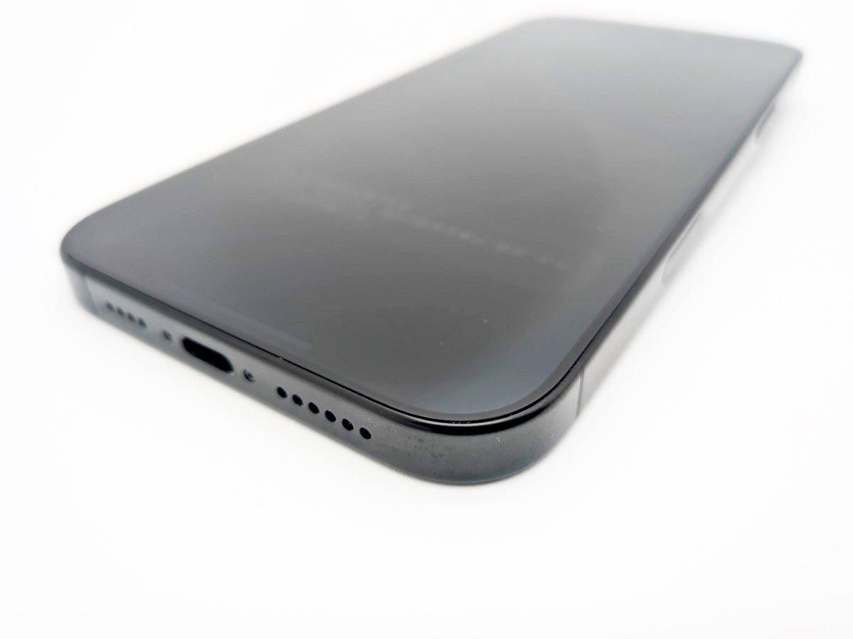 ■ بحالة ممتازة ■ Apple ■ iPhone 16 Pro Max ■ 256 جيجابايت ■ بطارية 100% ■ غير مقفل ■ تيتانيوم أسود ■ 190 ألف ■ mkt4k